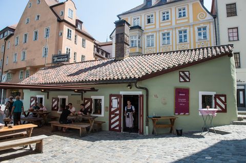 Die historische "Wurstkuchl"