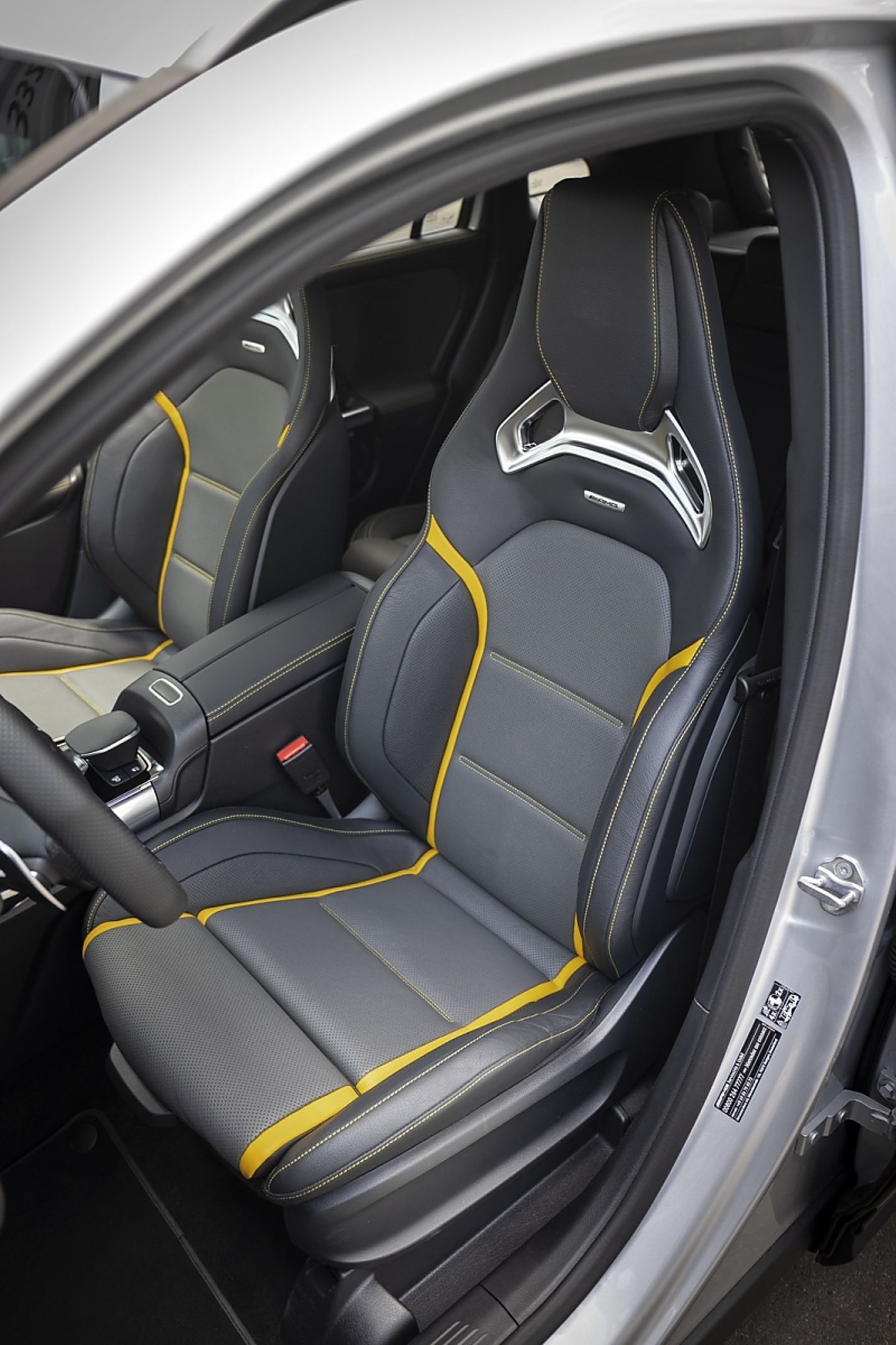 Mercedes AMG GLA 45 S 4matic+