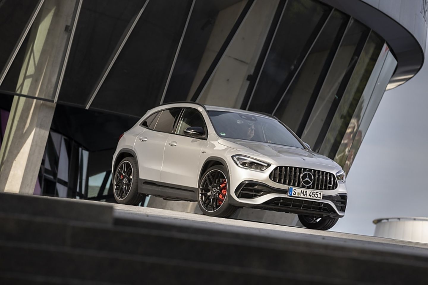 Mercedes AMG GLA 45 S 4matic+