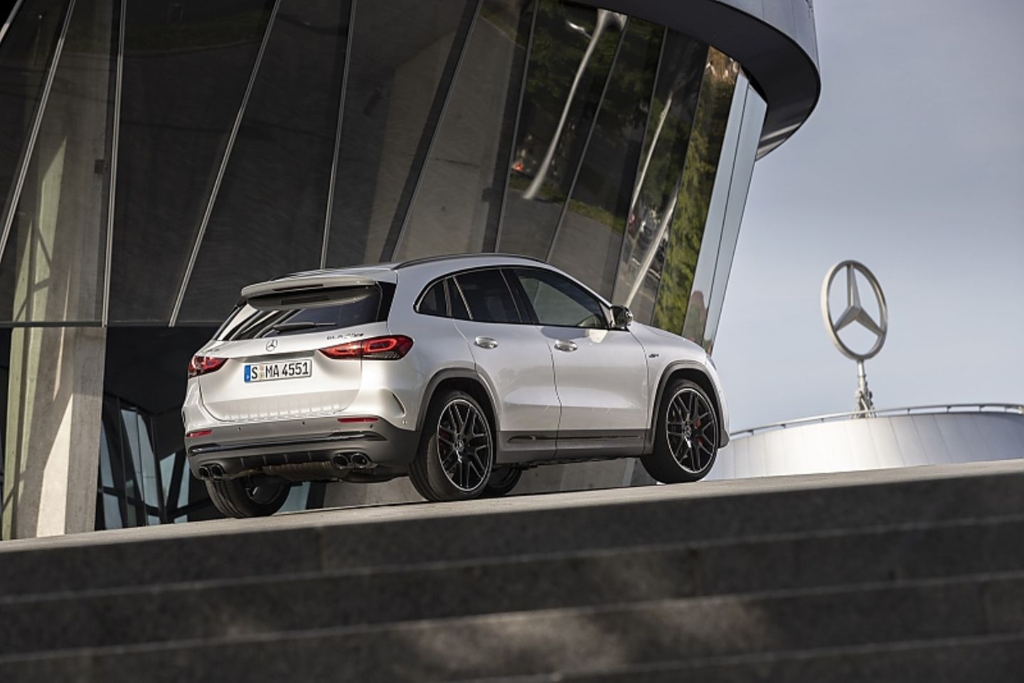 Mercedes AMG GLA 45 S 4matic+