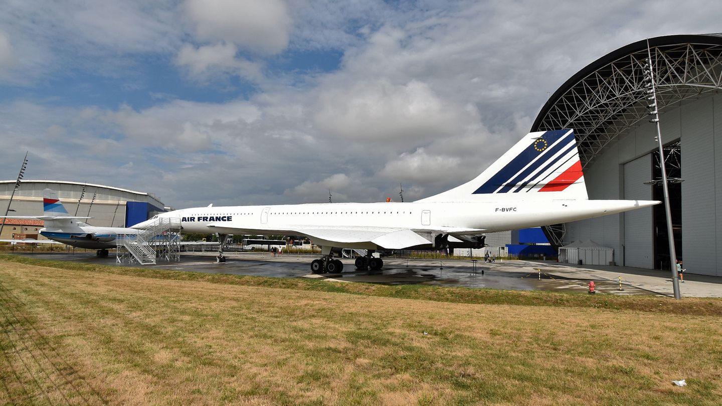 Im Aeroscopia, dem Luftfahrtmuseum am Flughafen von Toulose, stehen gleich zwei Exemplare der Concorde. Im Freigelände die mit der Kennung  F-BVFC ...