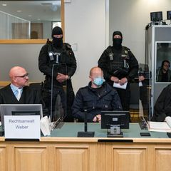 Halle-Attentäter Stephan B. zum Auftakt des Prozesses