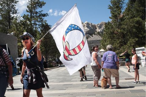 QAnon-Accounts bei Twitter gesperrt
