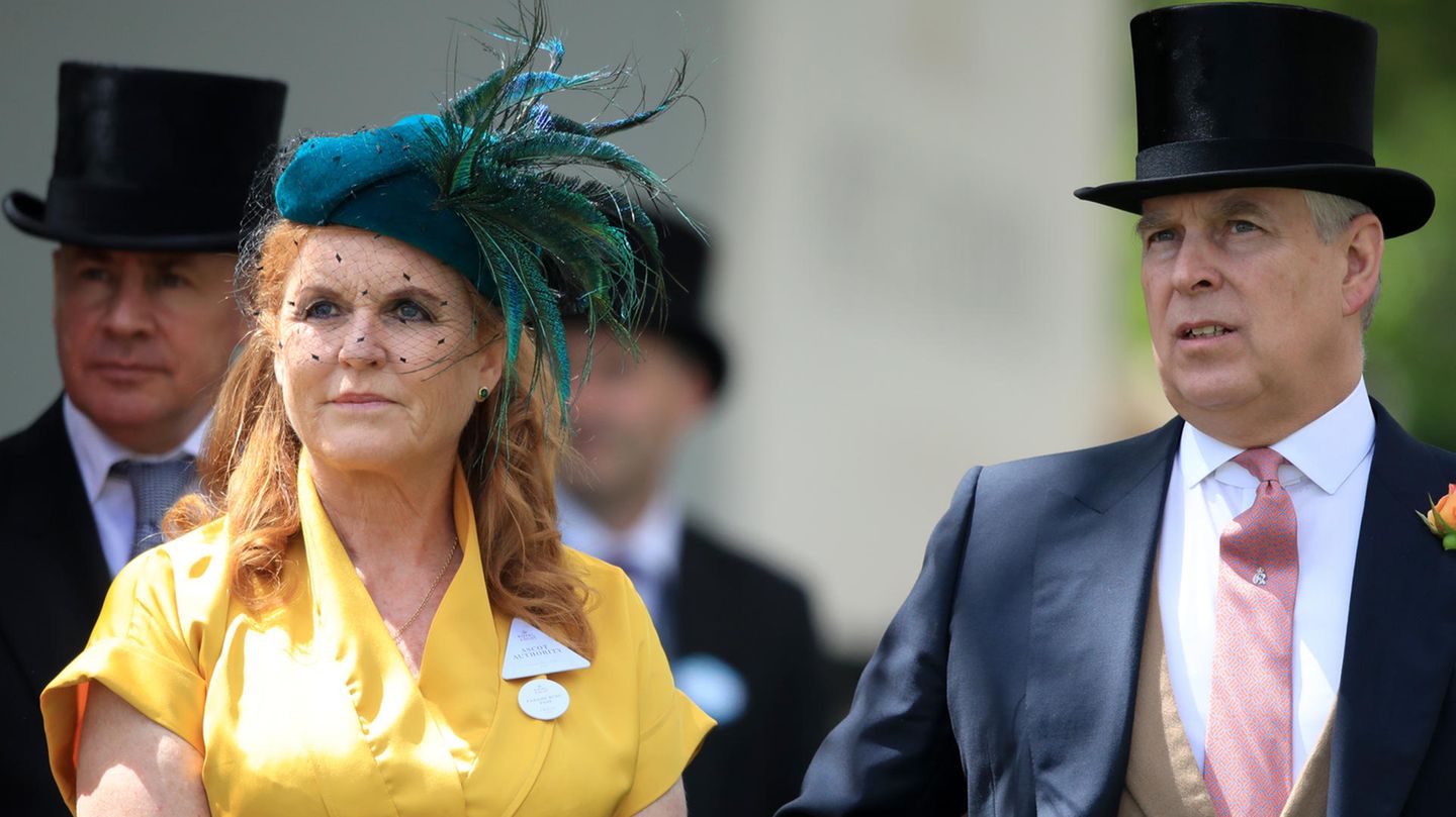 Fergie mit ihrem Ex-Ehemann Prince Andrew bei dem Pferderennen in Ascot 2019.