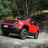 Im Durchschnitt soll der Jeep Renegade 4xe 2,3 l/100 km verbrauchen