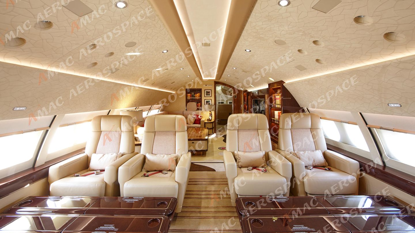 Boeing 747 mit VIP-Ausstattung: Dieser private Jumbojet sucht