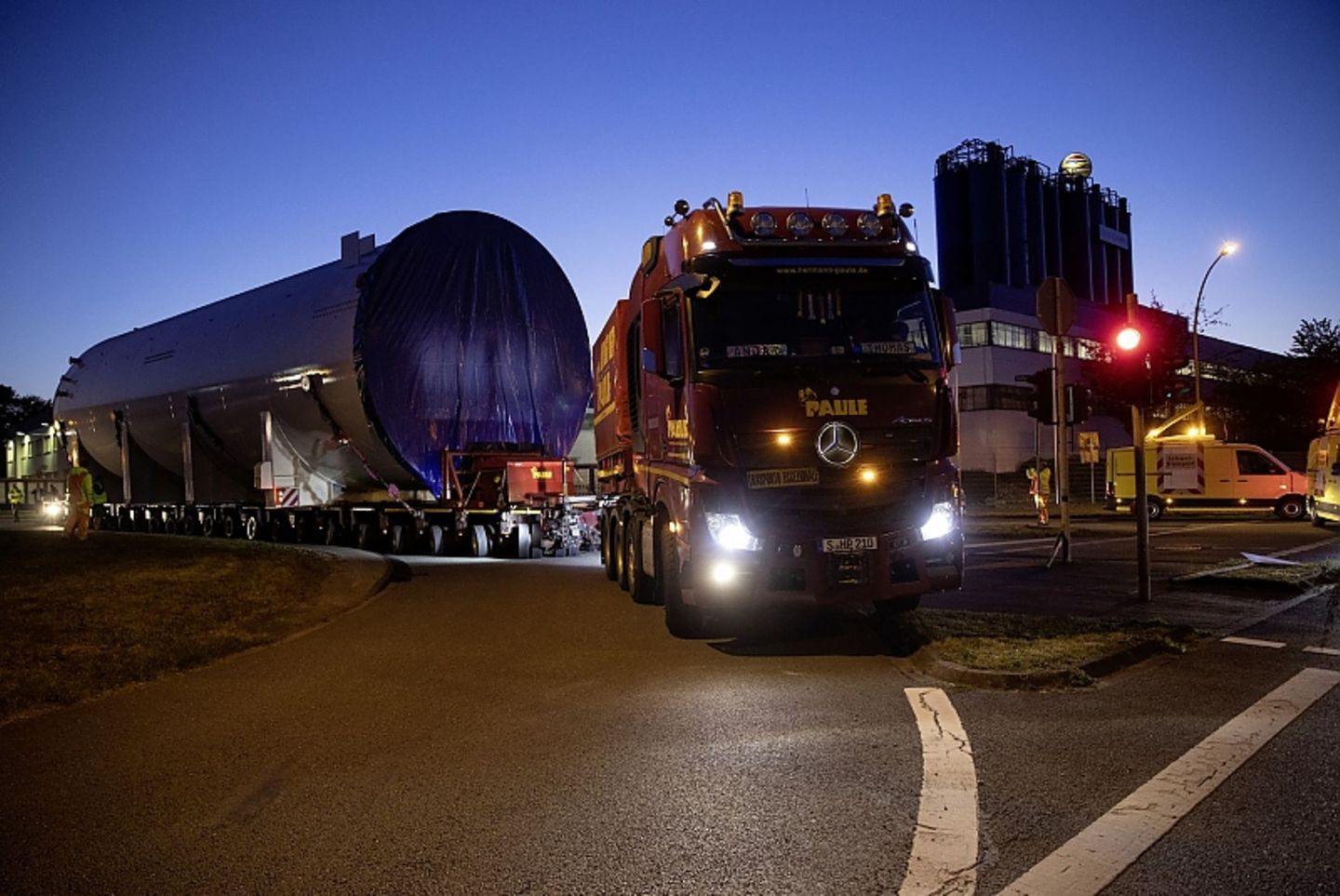 Nachts wird es in den Gewerbegebieten nahe der Autobahnen eng