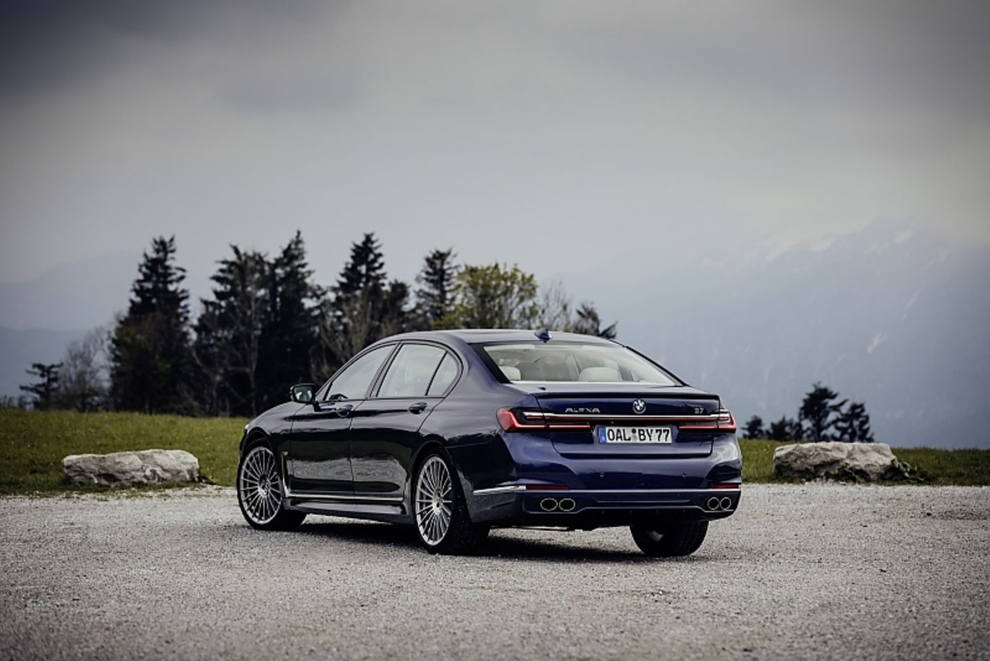 BMW Alpina B7