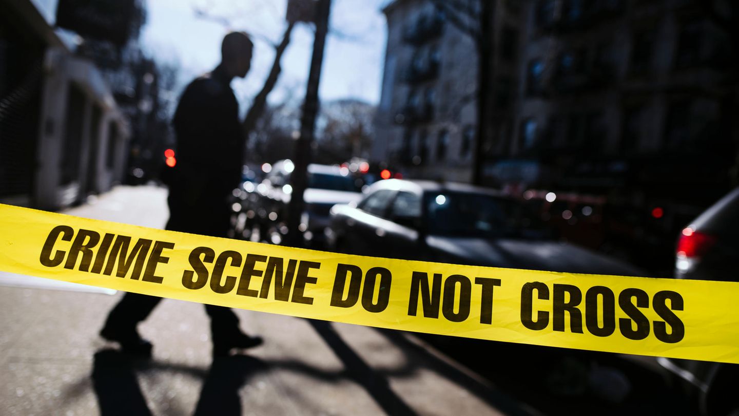Crime-Scene-Banner an einem Tatort in New York