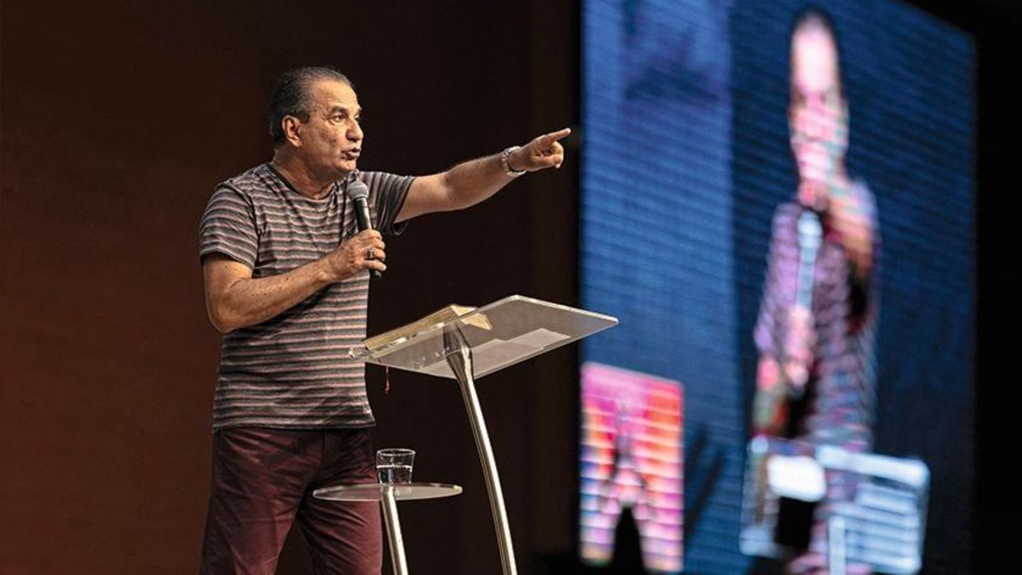 Pastor Silas Malafaia delivers a sermon during a service transmitted on live through social networks, at the empty Assembly of God Victory in Christ Church in reason to the restrictions for agglomerations due the new coronavirus, in Rio de Janeiro, Braz... Pastor Silas Malafaia