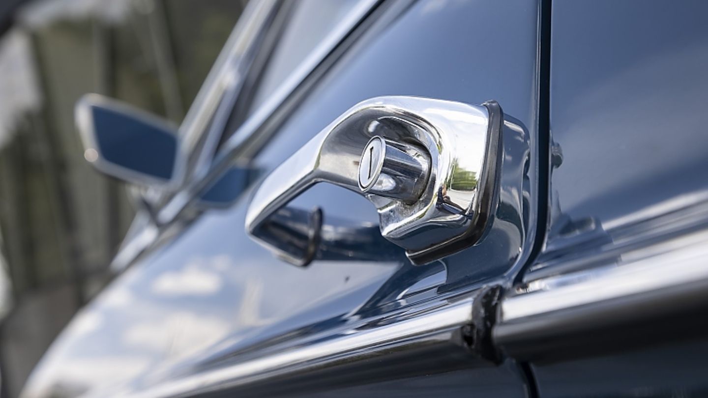Mercedes 280 C der Baureihe W 114