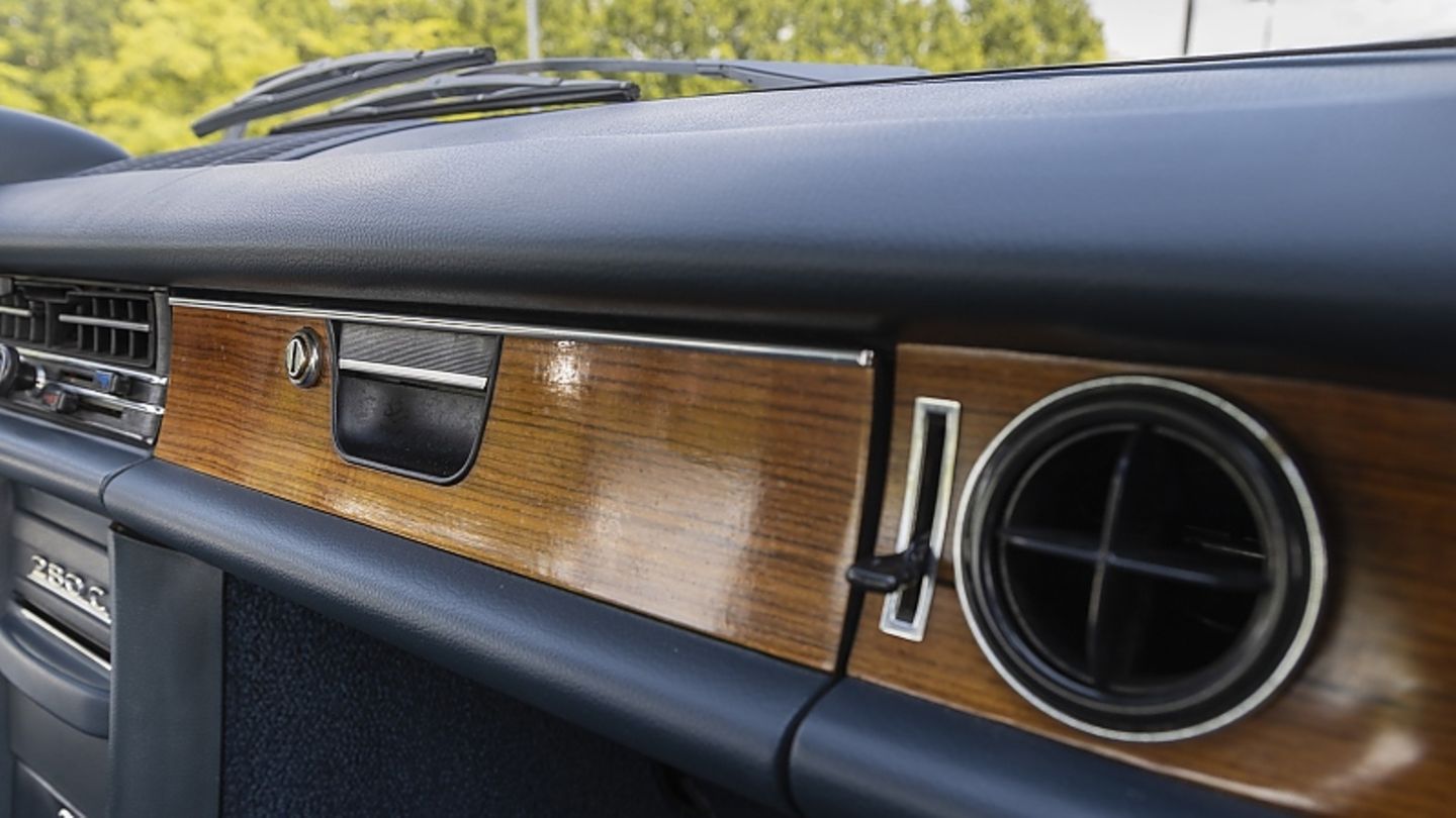 Mercedes 280 C der Baureihe W 114
