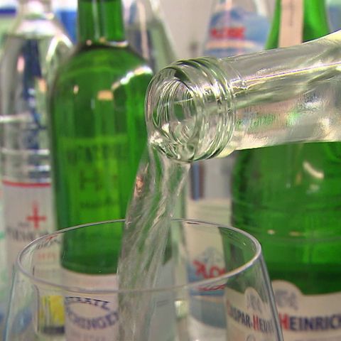 Mineralwasser bei Stiftung Warentest: Top-Wasser für kleines Geld