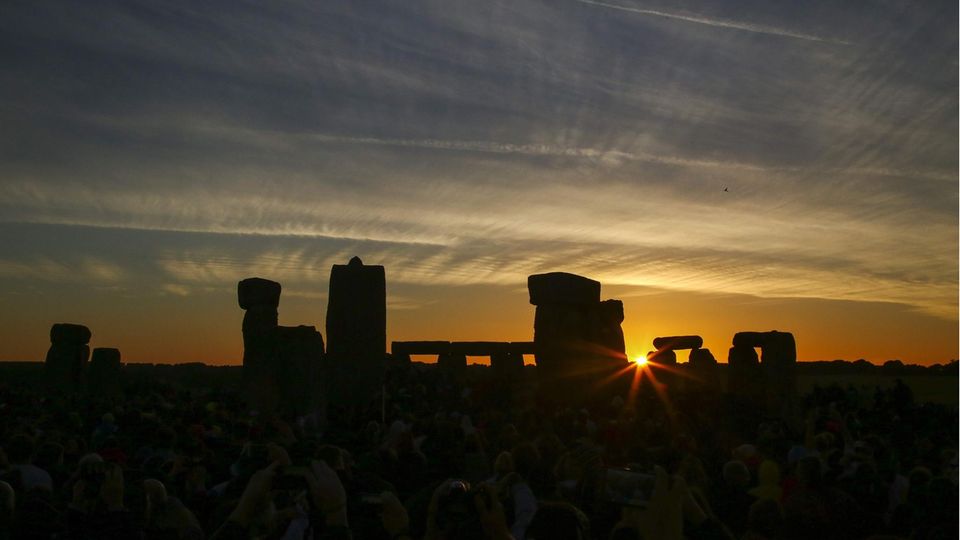 Die Steinkreise von Stonehenge beschäftigen Wissenschaftler und Mystiker gleichermaßen.