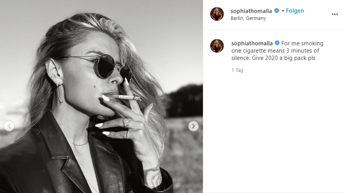 Sophia Thomalla zeigt sich rauchend auf Instagram