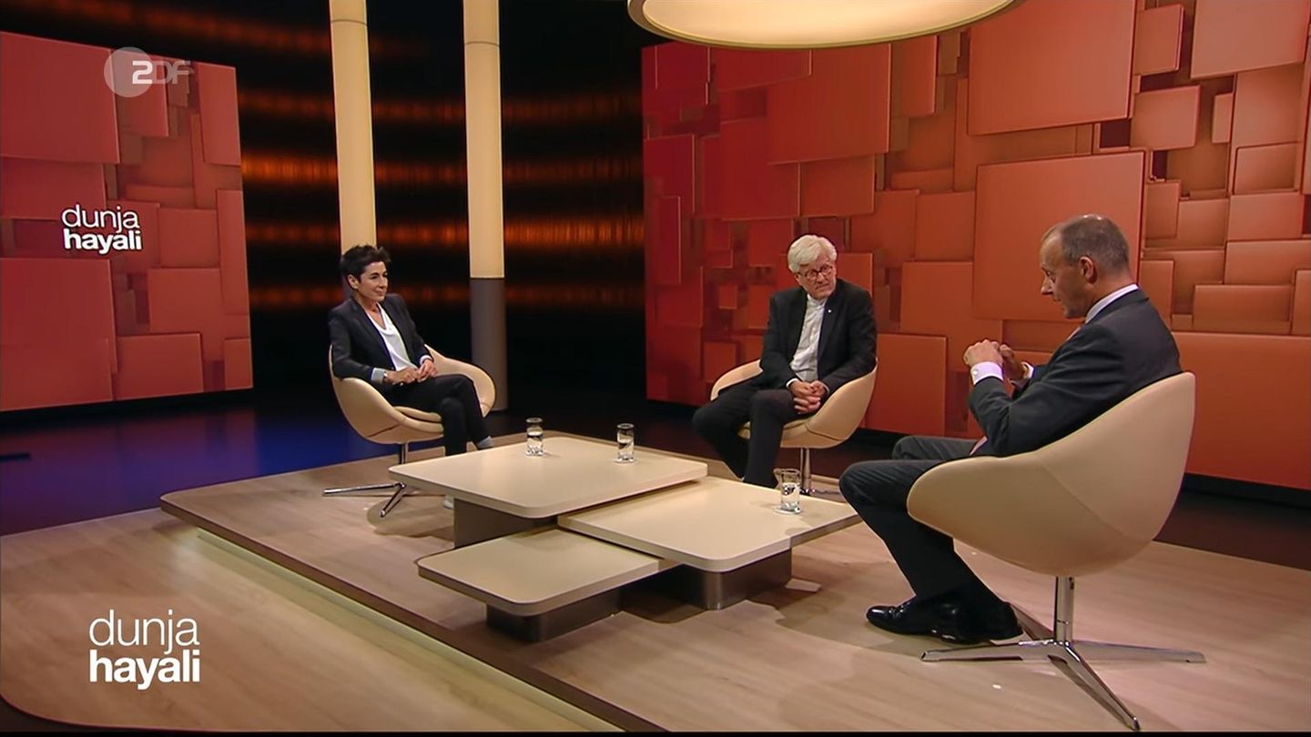 Bei Dunja Hayali zu Gast: EKD-Vorsitzender Heinrich Bedford-Strohm und CDU-Politiker Friedrich Merz