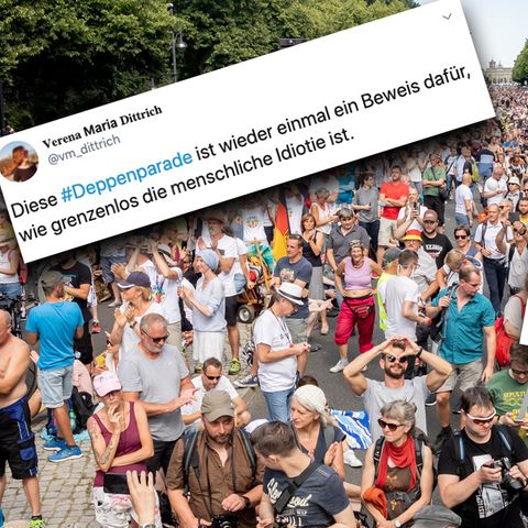 Berlin: Dicht gedrängt stehen Tausende bei einer Kundgebung gegen die Corona-Beschränkungen.