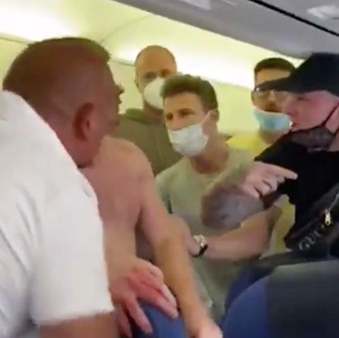 Maskenverweigerer im Flugzeug