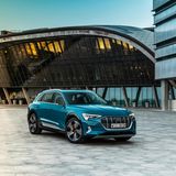 Der Audi etron ist ein ausgewachsener SUV mit entsprechenden Fahrleistungen und großer Batterie, allerdings auch einem hohen Gewicht.