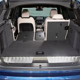 Die Rückbank ist geteilt umlegbar