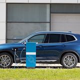 Nominell kommt der BMW X3 xDrive30e rein elektrisch 55 Kilometer weit