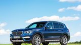 Der BMW X3 xDrive30e wiegt 1.990 Kilogramm