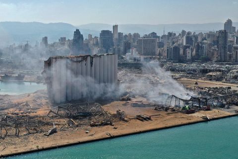 Die Getreidesilos im Hafen von Beirut oder das, was von ihnen übrig blieb