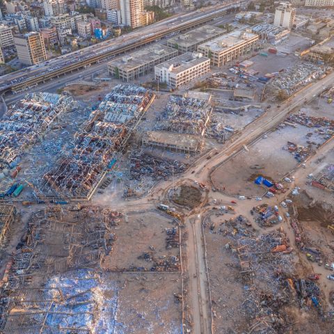 Der zerstörte Hafen von Beirut nach der Explosion 