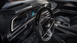 Beim Head-up Display verwendet Cadillac auch "Augmented Reality"
