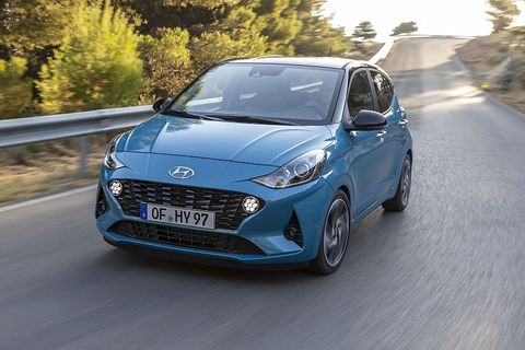 Das Fahrwerk des Hyundai i10 1.2 ist nicht so straff, wie das der N-Line Variante