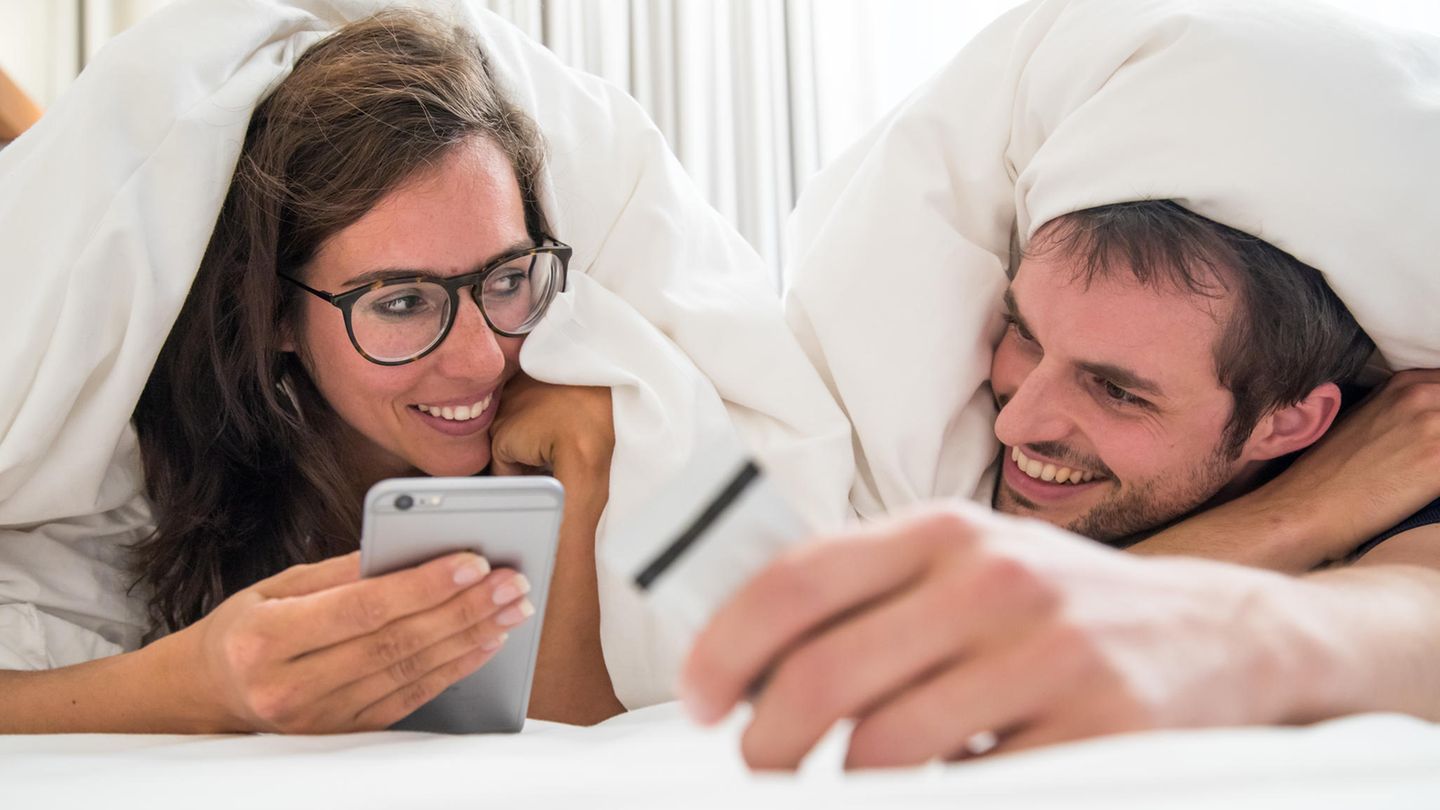 Technologie: Eisprung-Apps, Bluetooth-Milchpumpen, Tampons mit Sensor - was taugen "Femtech"-Produkte?