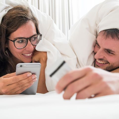 Technologie: Eisprung-Apps, Bluetooth-Milchpumpen, Tampons mit Sensor - was taugen "Femtech"-Produkte?