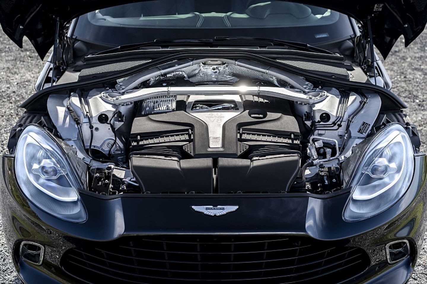 Der AMG-V8-Biturbo leistet 405 kW / 550 PS