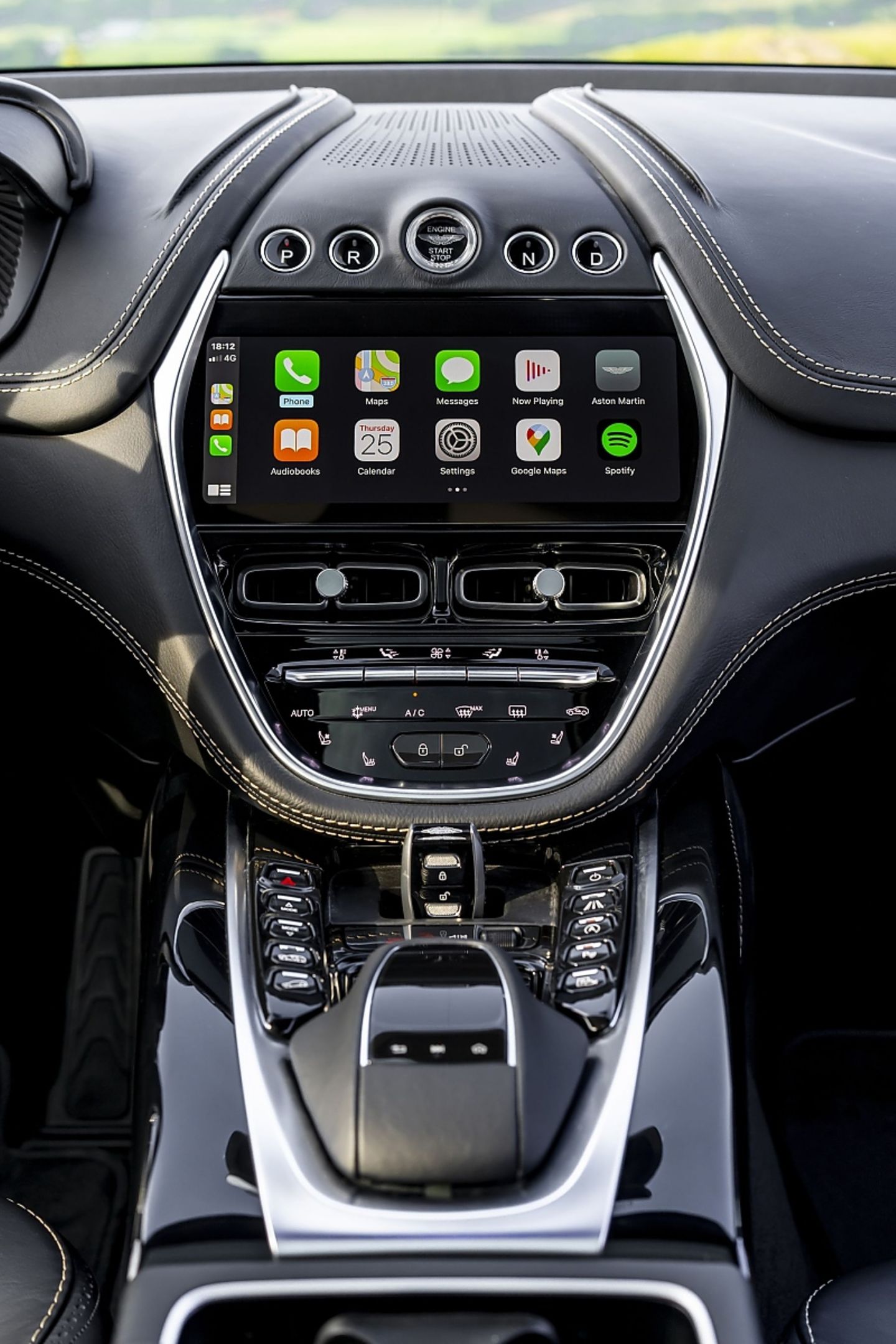 Apple CarPlay ist selbstverständlich möglich