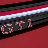 Der VW Golf 8 GTI erweist sich seiner Ahnen als würdig