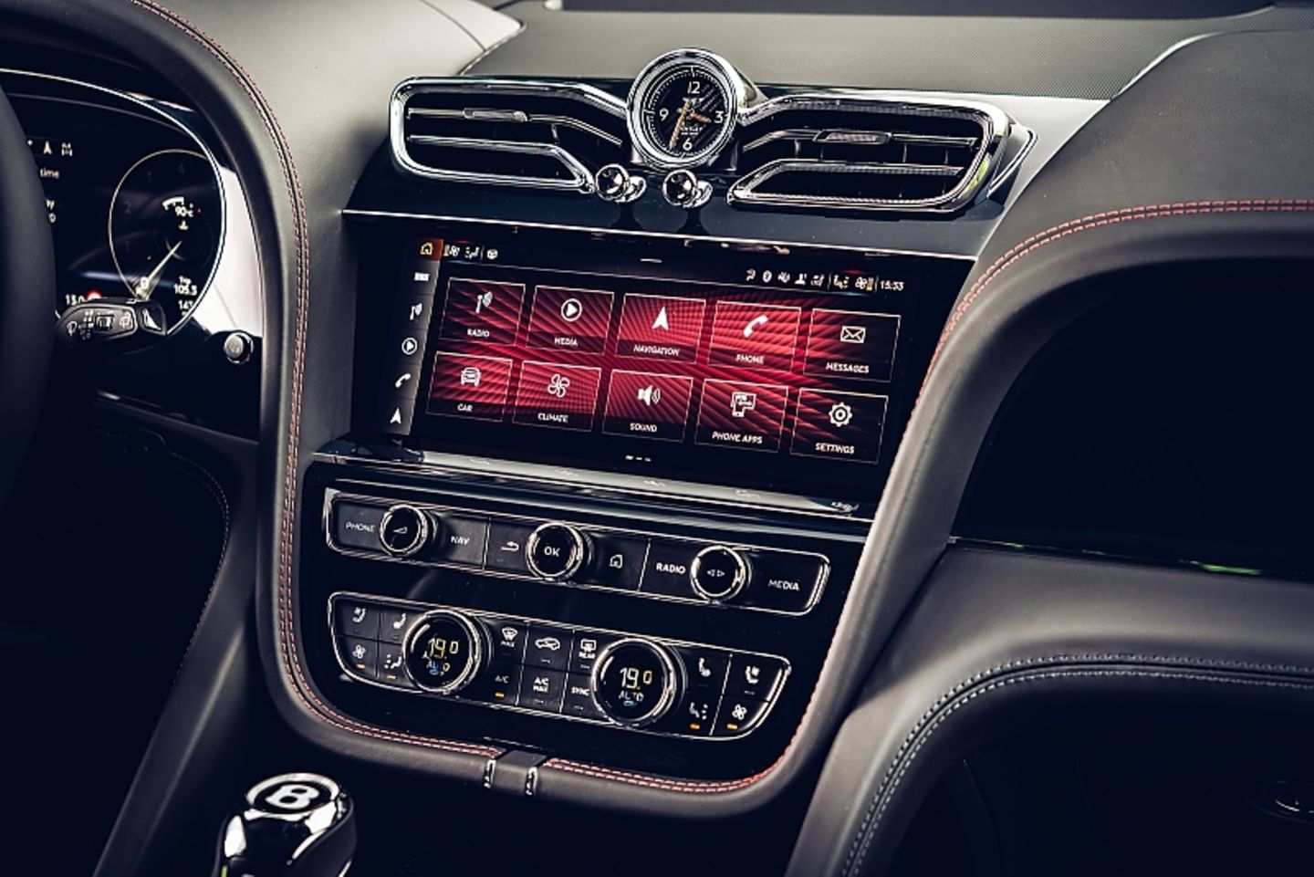 Bentley Bentayga V8 2021