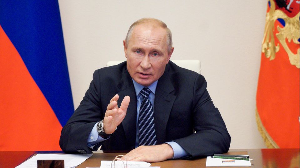 Russland lässt laut Putin weltweit ersten Corona-Impfstoff zu