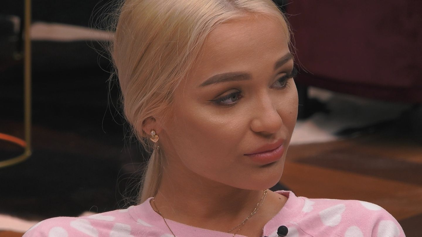Emmy Russ