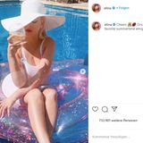 Christina Aguilera entspannt im Pool