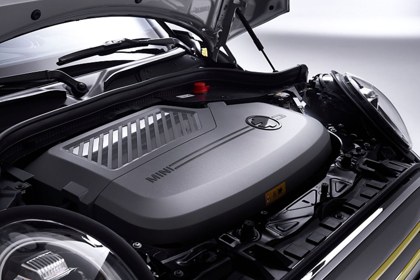 Der Mini Cooper SE leistet 135 kW / 184 PS