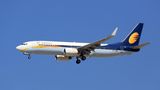 Jet Airways  Die in Indien beheimatete Airline entwickelte sich zur zweitgrößten des Subkontinents und unterhielt ein Streckennetz, zu dem auch Ziele in Europa und Nordamerika gehörten. Doch die Konkurrenz durch indische Billigflieger brachte die 1995 gegründete Fluglinie in finanzielle Schwierigkeiten, da half auch kein Investment durch Etihad Airways in Höhe von 246 Millionen Euro – im April 2019 war die private Jet Airways zahlungsunfähig.
