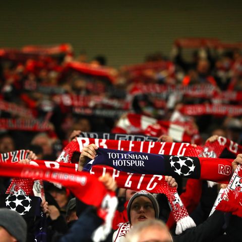 Fans von RB Leipzig beim Achtelfinal-Rückspiel der Champions League