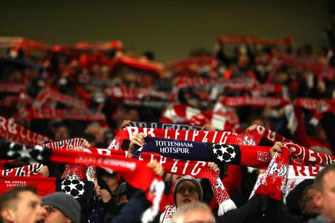 Fans von RB Leipzig beim Achtelfinal-Rückspiel der Champions League