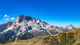 ERLEBEN  DOLOMITI RANGER: Wie sind die Dolomiten entstanden? Was machen Bäume nachts? Anworten finden Kinder von 7 bis 12 Jahren im Rahmen dieses Programms, mal beim Bau eines Insektenhotels, mal bei einer Wildbeobachtung. www.suedtirol.info