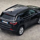 Der Jeep Compass 4xe ist bis 200 km/h schnell