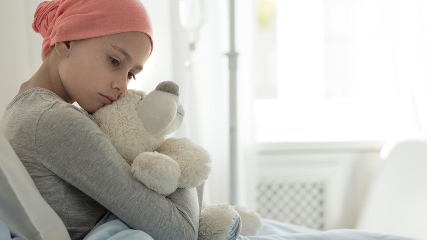 Immer mehr Betrüger kapern echte Lebensgeschichten, um so an Spenden zu kommen.