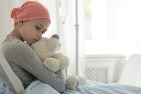 Immer mehr Betrüger kapern echte Lebensgeschichten, um so an Spenden zu kommen.