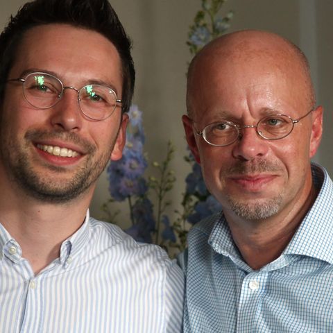 Dennis Hohloch (l.) vertritt Andreas Kalbitz seit dessen Rauswurf aus der AfD als Fraktionschef in Brandenburg