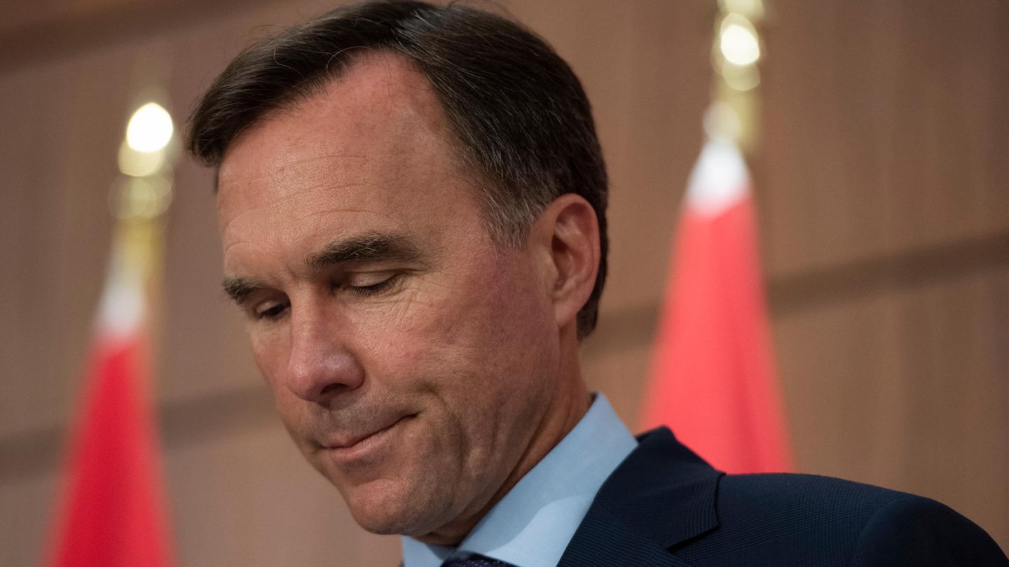Bill Morneau tritt mitten in der Corona-Krise zurück