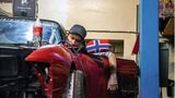 Kenneths Rennmobil in der Werkstatt